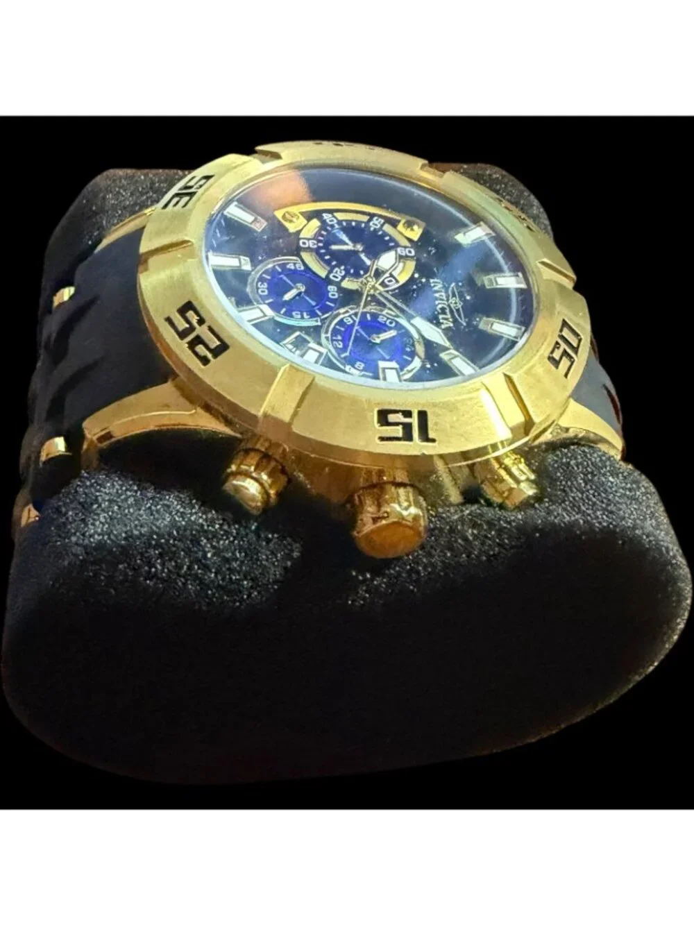 Invicta Sea Spider Chronograph Men's Watch Model 26538 Gold Tone Black Silicone